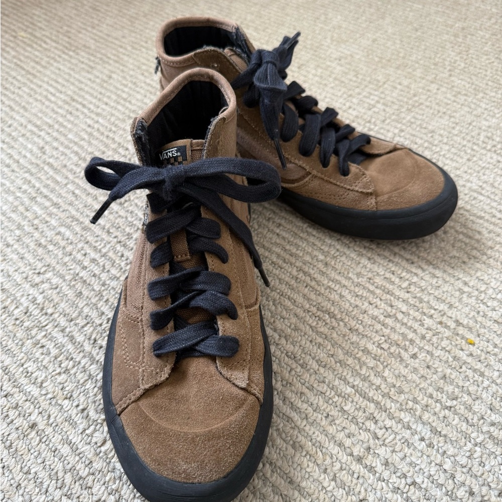 Vans Skate The Lizzie High-Top Sneakers - Dirt & Black